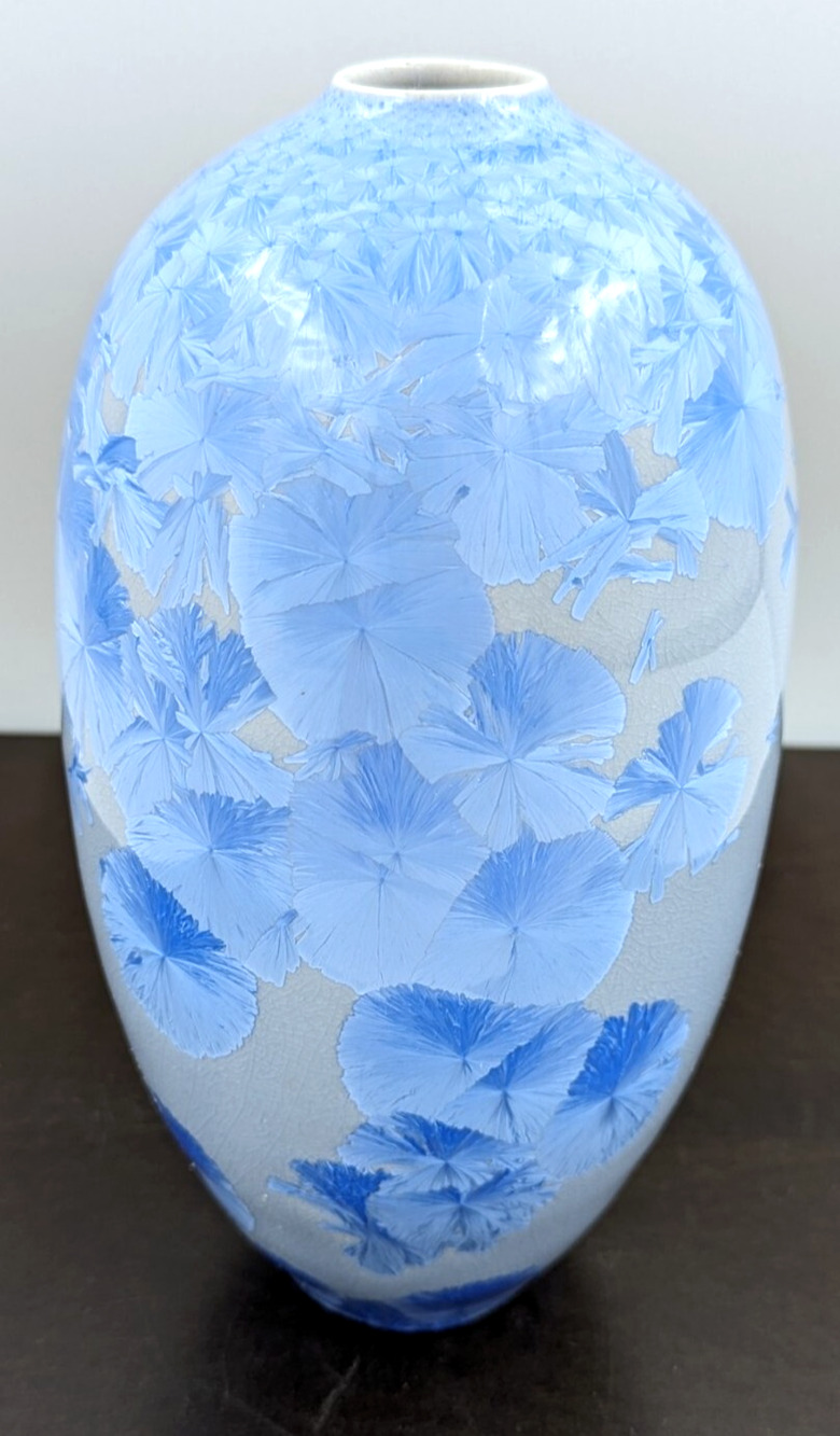 Vintage Sid Oakley Porcelain Vase in Crystalline Glaze NC Pottery 8.5"H
